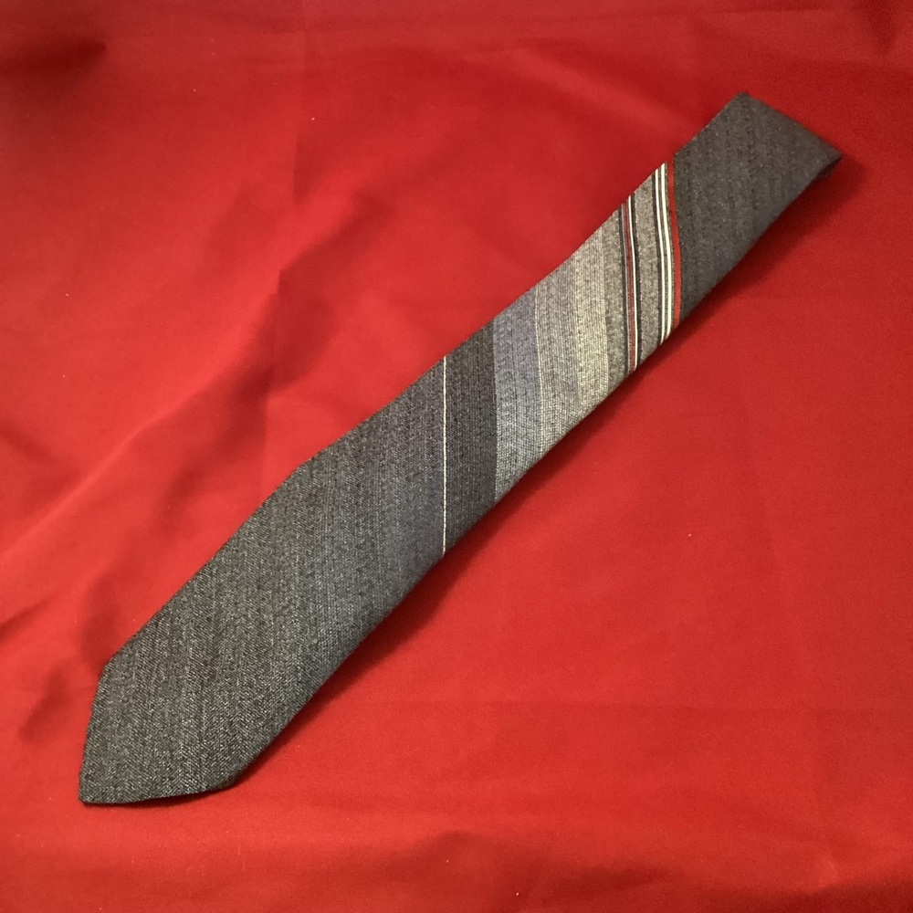 Christian Dior Monsieur vintage blue striped tie